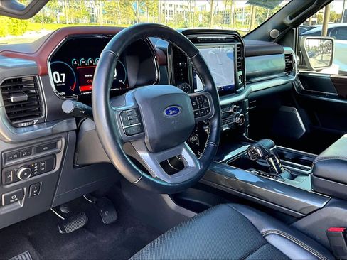 Used 2021 Ford F150 Lariat w/ Equipment Group 502A High image 17