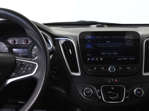 Used 2024 Chevrolet Malibu LS w/ Driver Confidence Package image 16