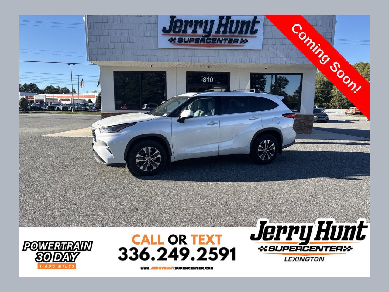 Used 2021 Toyota Highlander XLE AWD/4WD image 1