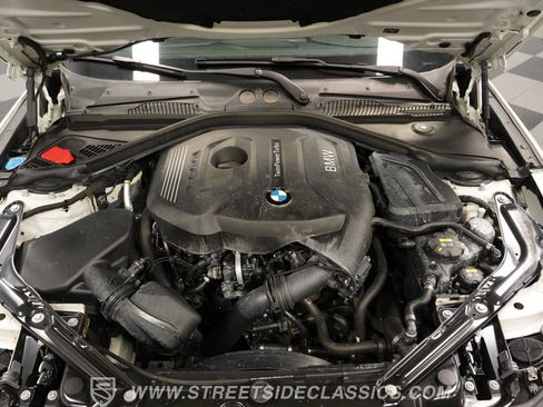 Used 2017 BMW 230i Convertible image 33