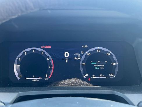 Used 2025 Toyota Tacoma Limited image 19