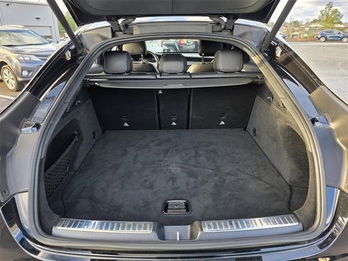Used 2023 Mercedes-Benz GLC 300 4MATIC Coupe image 10