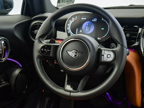 Certified 2023 MINI Cooper S w/ Signature Upholstery Package image 14