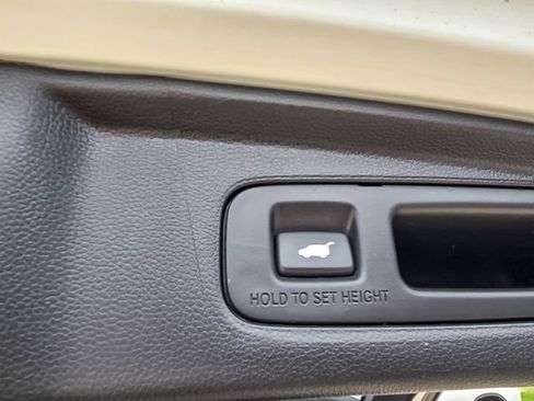 Used 2024 Honda CR-V EX-L image 23