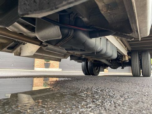 Used 2012 Mercedes-Benz Sprinter 3500 image 36