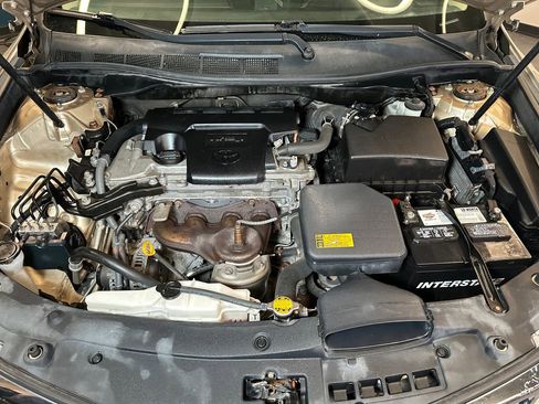 Used 2012 Toyota Camry LE FWD image 20