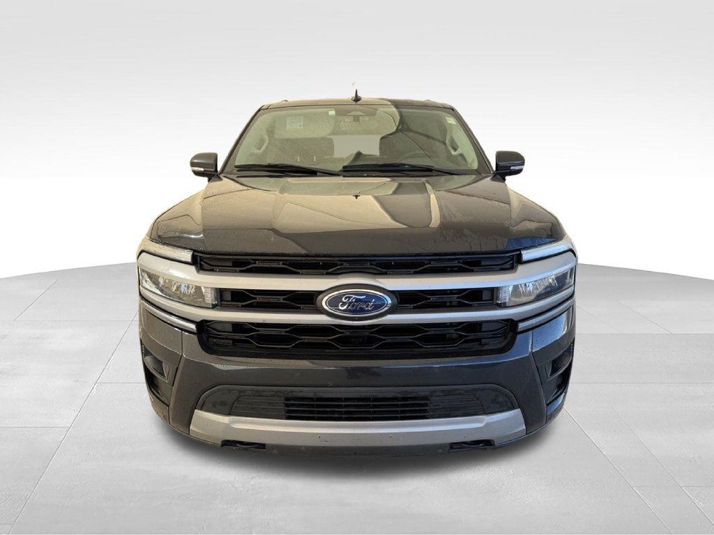 Used 2022 Ford Expedition XLT AWD/4WD image 4