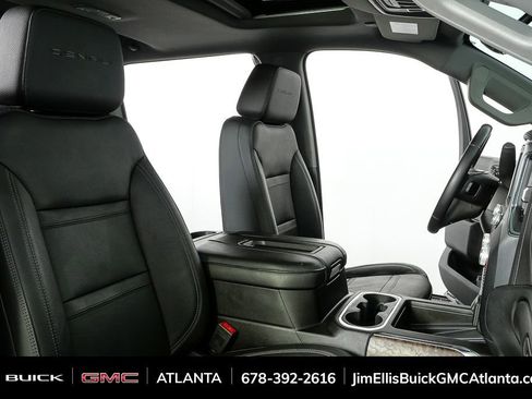 Used 2021 GMC Sierra 1500 Denali w/ Denali Ultimate Package image 24