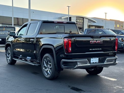 Used 2026 GMC Sierra 1500 SLT w/ SLT Premium Plus Package AWD/4WD image 13