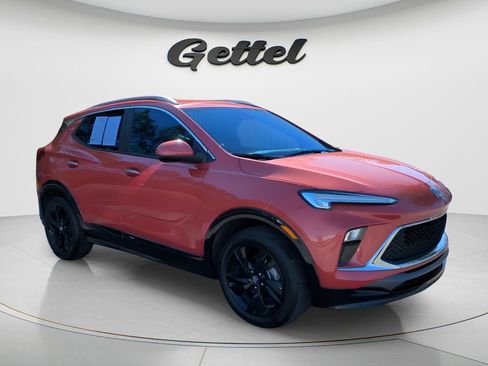 Used 2024 Buick Encore GX Sport Touring w/ Comfort Package image 3