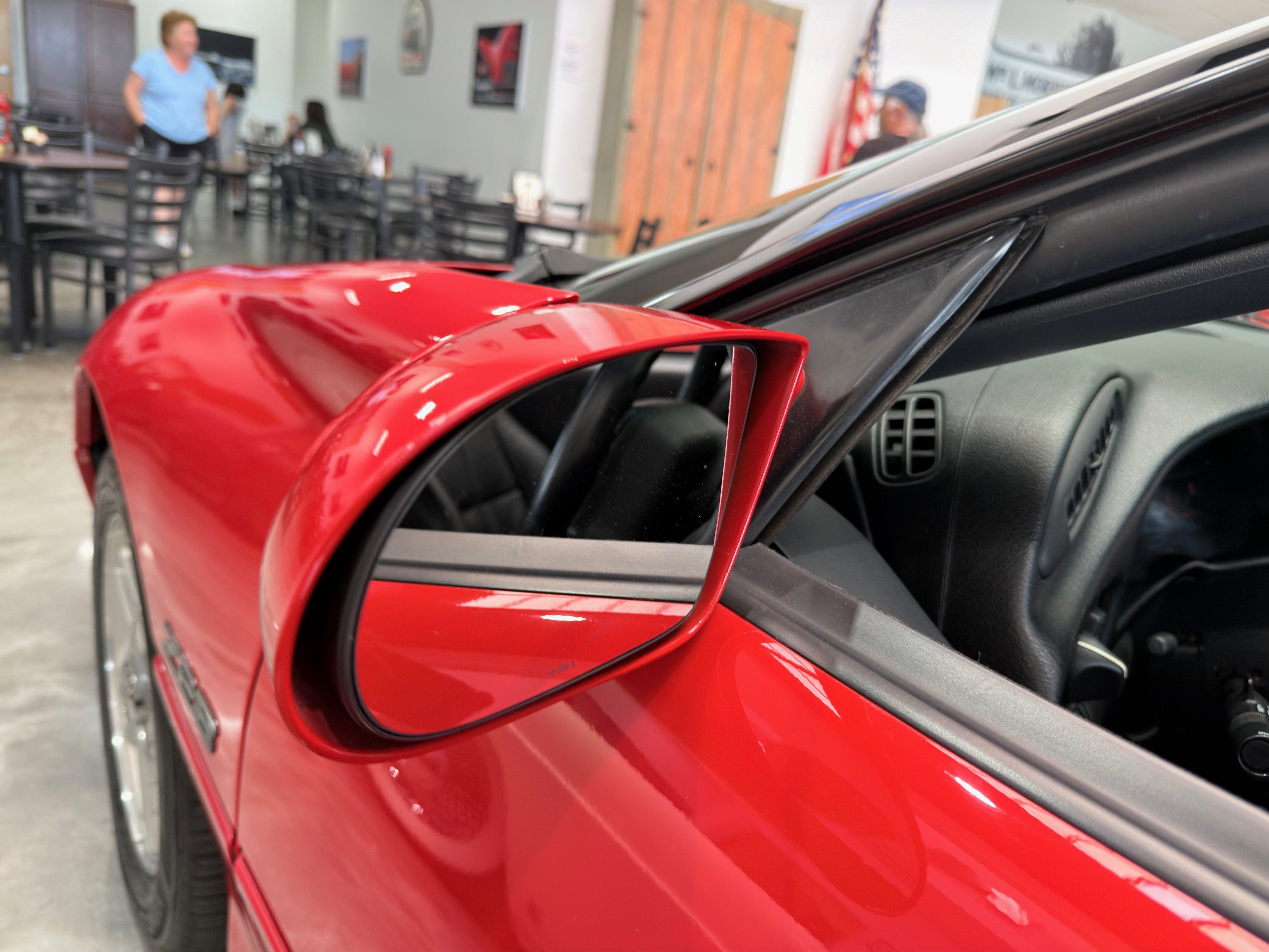 Used 1995 Chevrolet Camaro Z28 RWD image 31