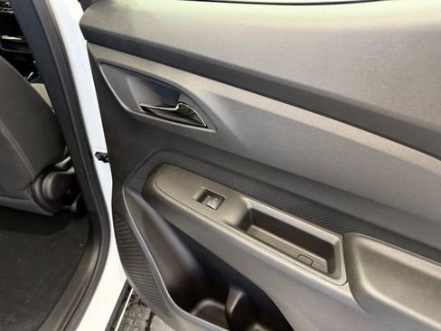 New 2027 Chevrolet Bolt LT w/ Comfort Package FWD image 25