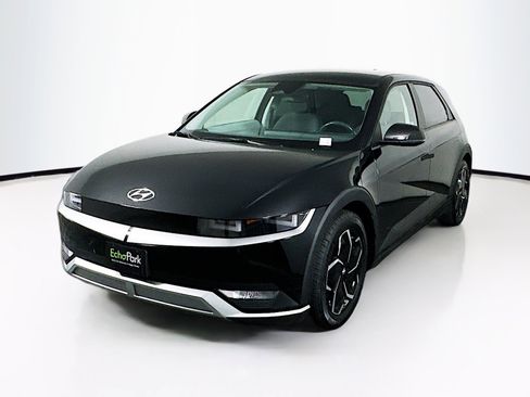 Used 2024 Hyundai Ioniq 5 SE RWD image 3