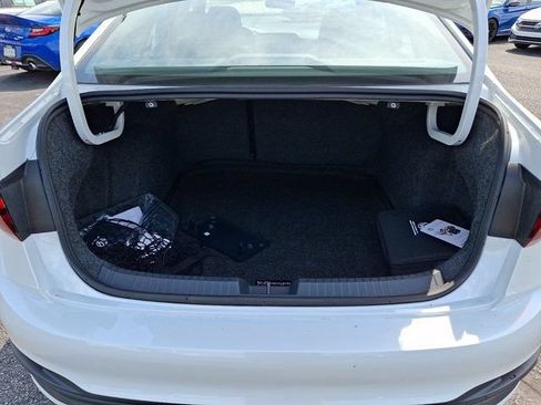 Used 2024 Volkswagen Jetta SE w/ Panoramic Sunroof Package FWD image 33