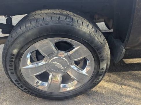 Used 2016 Chevrolet Silverado 1500 LTZ image 12