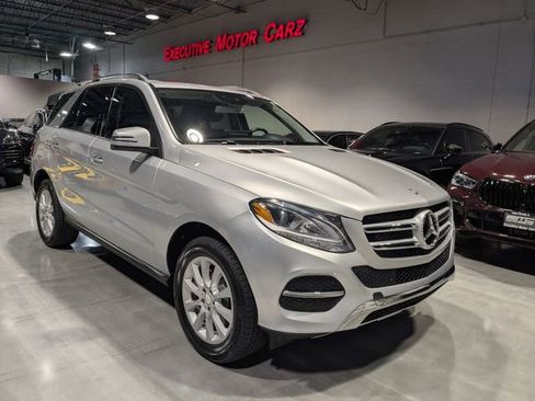 Used 2016 Mercedes-Benz GLE 300d 4MATIC image 1