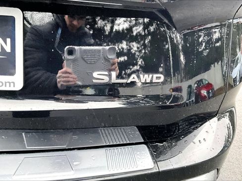 Used 2024 Nissan Rogue SL image 22