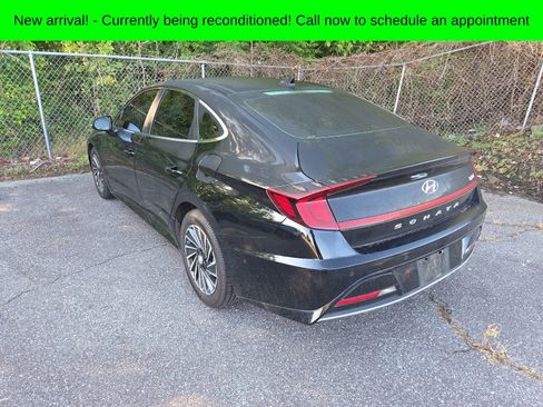 Used 2023 Hyundai Sonata Limited w/ Cargo Package FWD image 6