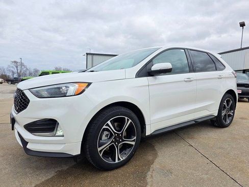 Used 2023 Ford Edge ST AWD/4WD image 3