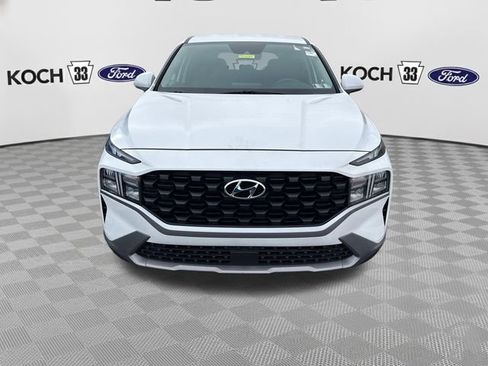 Used 2023 Hyundai Santa Fe SE image 2
