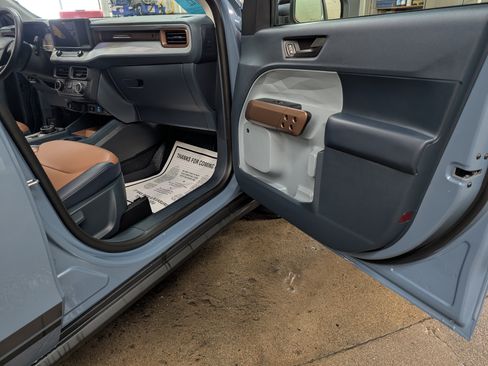 Used 2024 Ford Maverick Lariat w/ 4K Tow Package AWD/4WD image 5