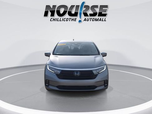 Certified 2024 Honda Odyssey Touring image 3
