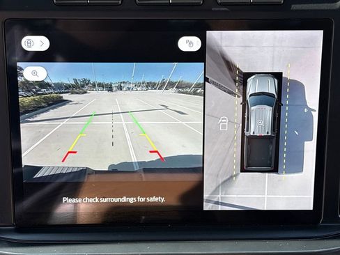 Used 2023 Ford F250 Lariat w/ Lariat Ultimate Package image 27