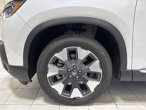 New 2026 Honda Pilot Elite image 7