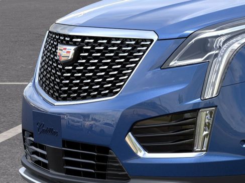 New 2026 Cadillac XT5 Premium Luxury w/ Driver Assist Package FWD image 13