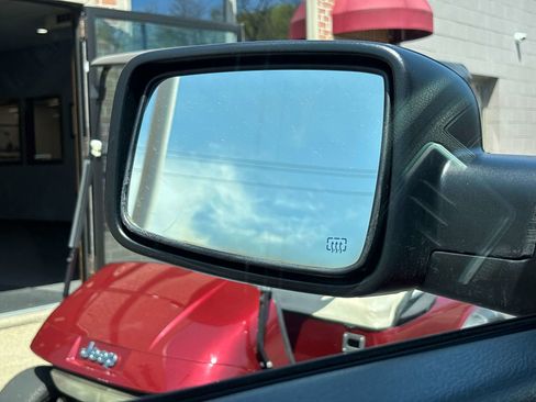Used 2017 RAM 1500 Big Horn AWD/4WD image 25