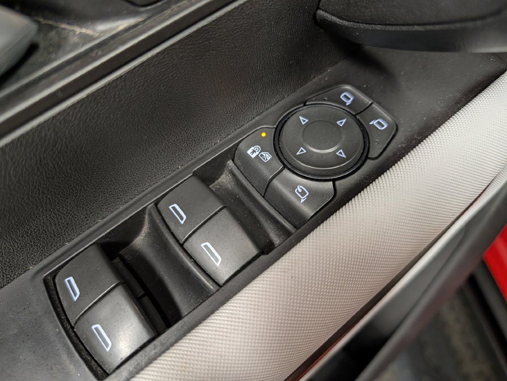 Used 2025 GMC Hummer EV 2X AWD/4WD image 12