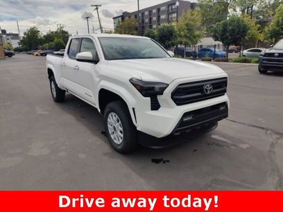 New 2025 Toyota Tacoma SR5