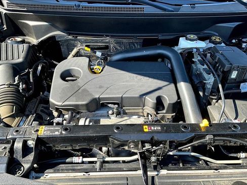 Used 2024 Chevrolet Equinox LS AWD/4WD image 26