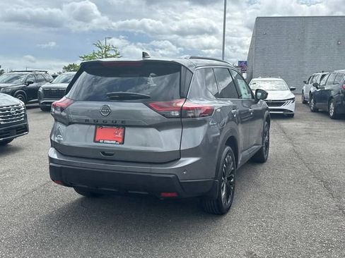 New 2026 Nissan Rogue Dark Armor FWD image 4