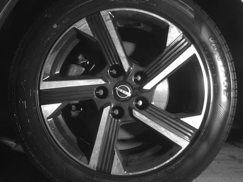 Used 2024 Nissan Sentra SV image 12