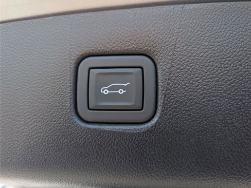 New 2025 Chevrolet Blazer LT w/ Redline Edition image 9