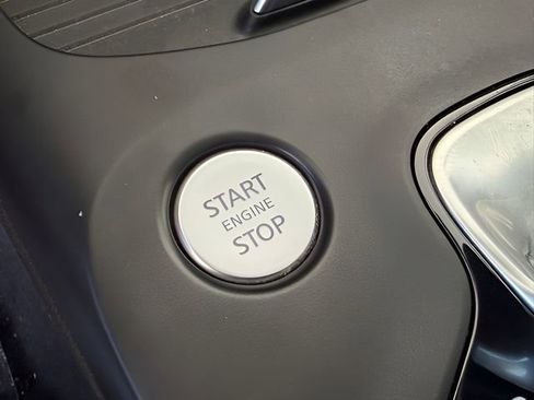 Used 2022 INFINITI QX50 Luxe image 27