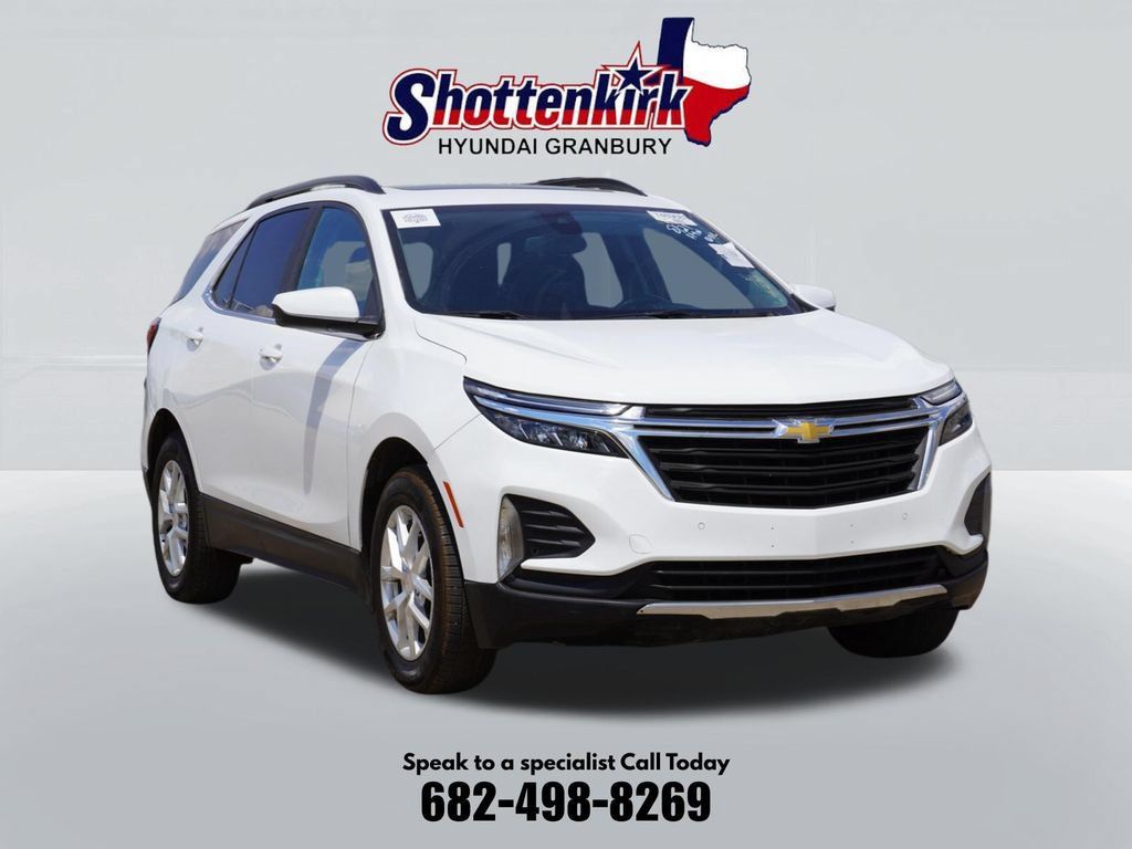 Used 2023 Chevrolet Equinox LT AWD/4WD image 3