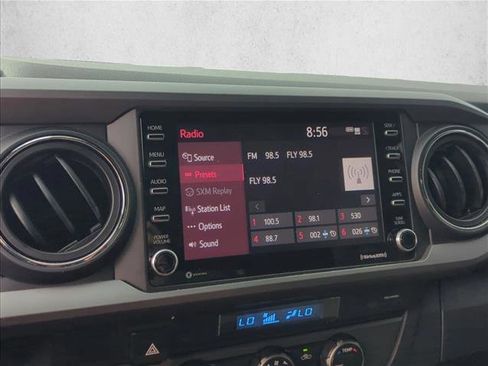 Used 2022 Toyota Tacoma TRD Sport w/ Technology Package RWD image 17