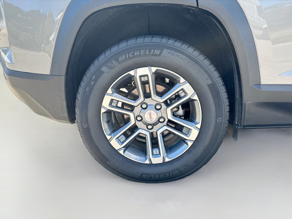 Used 2026 GMC Terrain Elevation w/ LPO, Floor Liner Package FWD image 11