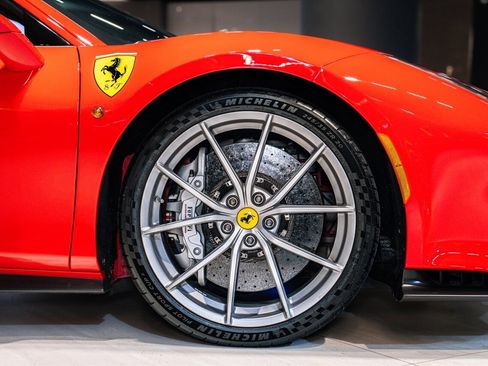 Used 2020 Ferrari 488 Pista Coupe image 19