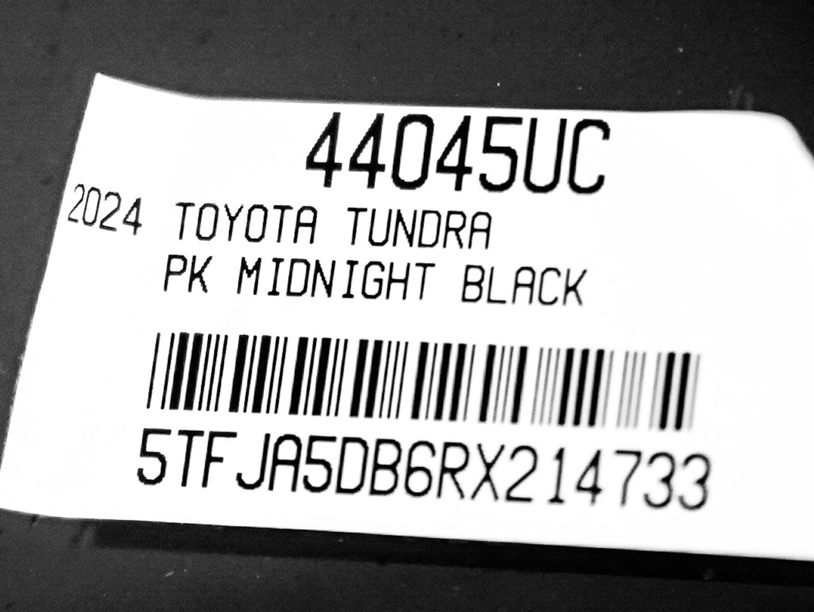 Used 2024 Toyota Tundra Limited AWD/4WD image 26