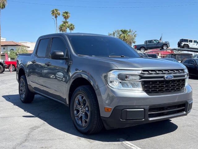 Used 2024 Ford Maverick XLT FWD image 1