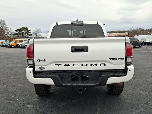 Used 2019 Toyota Tacoma TRD Pro image 5