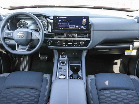 New 2026 Nissan Pathfinder SV AWD/4WD image 15