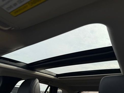 Used 2025 MAZDA CX-50 AWD 2.5 S w/ Premium Plus Pkg image 33