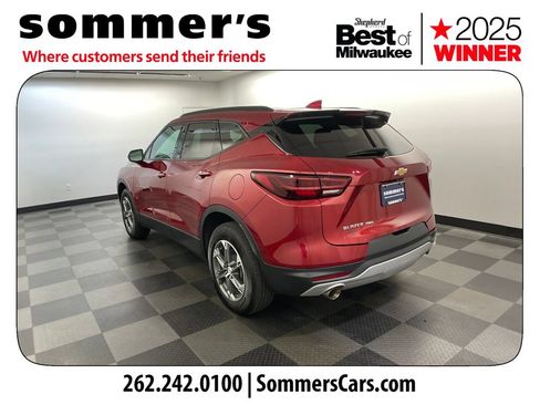 Used 2024 Chevrolet Blazer LT w/ Convenience Package AWD/4WD image 3