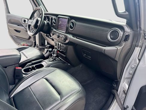 Certified 2023 Jeep Wrangler Unlimited Sahara w/ Cold Weather Group AWD/4WD image 33