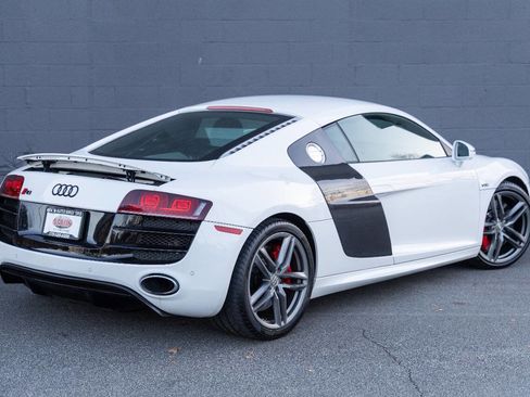 Used 2012 Audi R8 V10 image 11