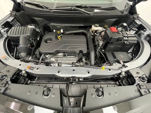 New 2025 Chevrolet Equinox ACTIV w/ Safety and Technology Package image 15